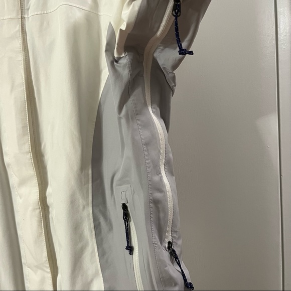 The North Face Summit Series Ski Jacket - White - Size S - Picture 6 of 16